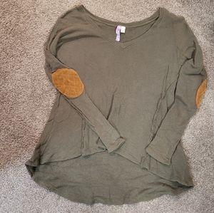 Olive green elbow patch top‎